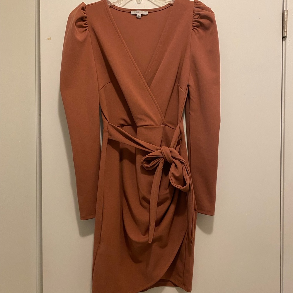 V neck tie in front dress